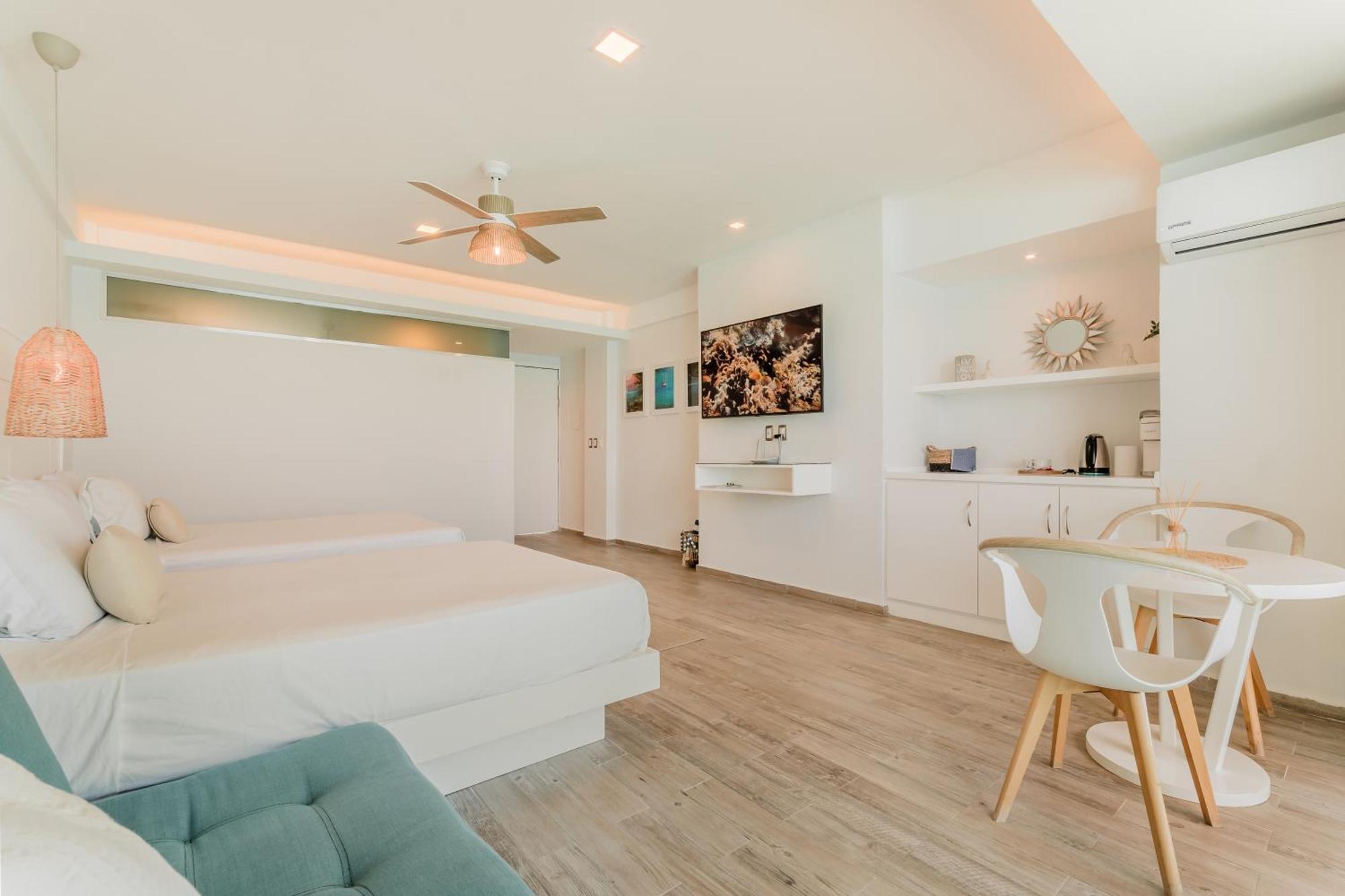 The Ocean Vibes Suites By Casa Paraiso 칸쿤 외부 사진
